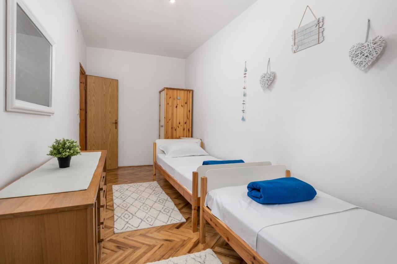 Appartamento Apartments More Klenovica